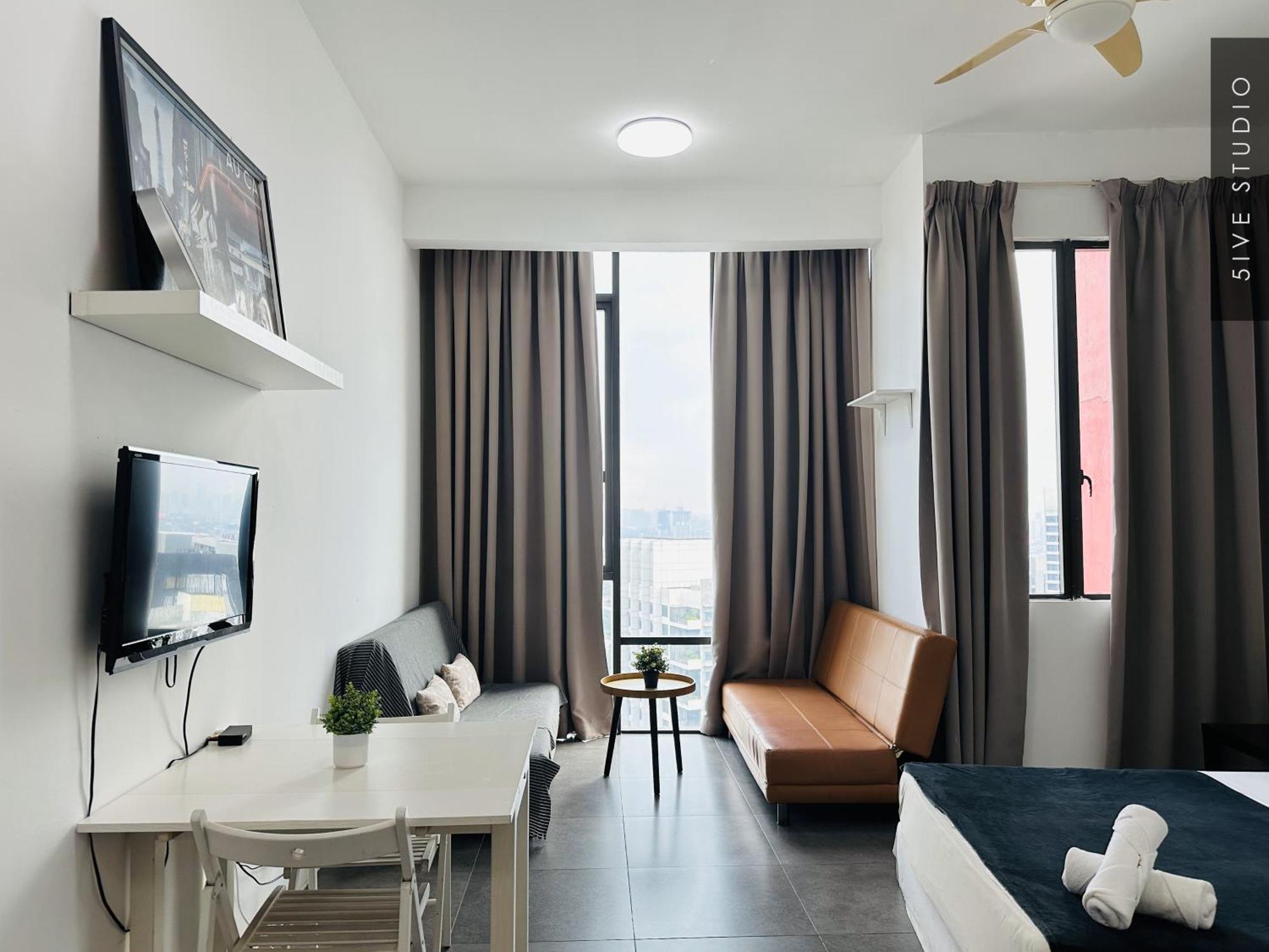 Five Studio - Empire Damansara Petaling Jaya Ngoại thất bức ảnh