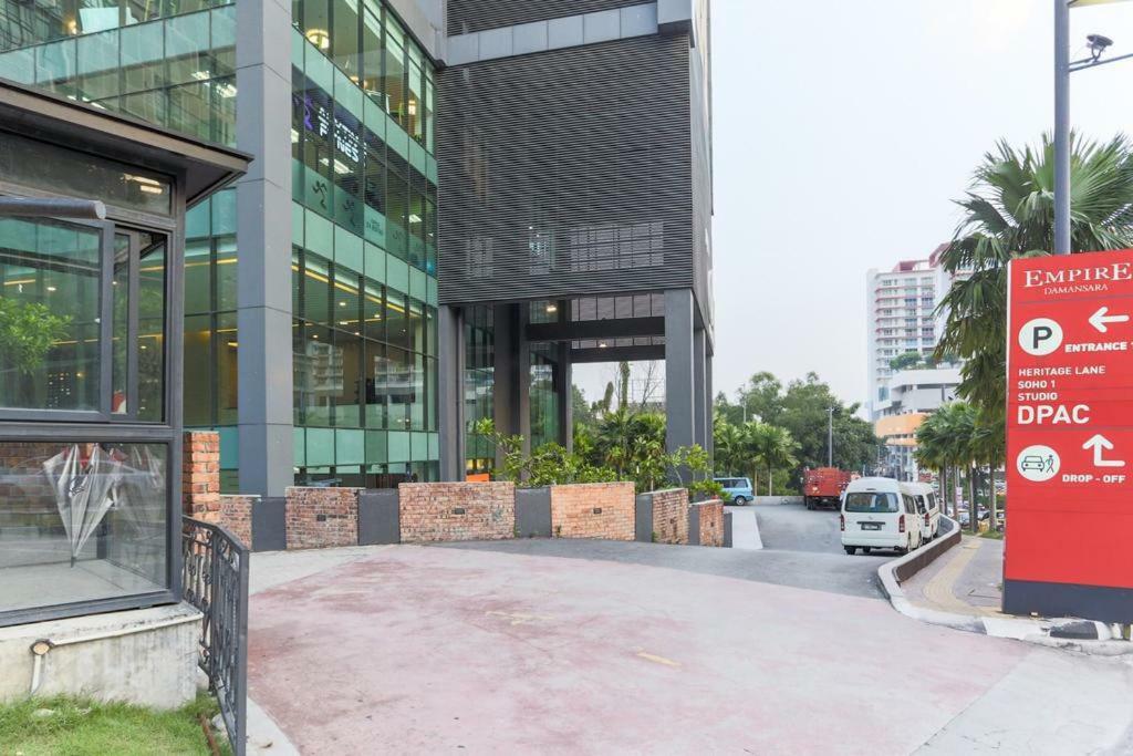 Five Studio - Empire Damansara Petaling Jaya Ngoại thất bức ảnh